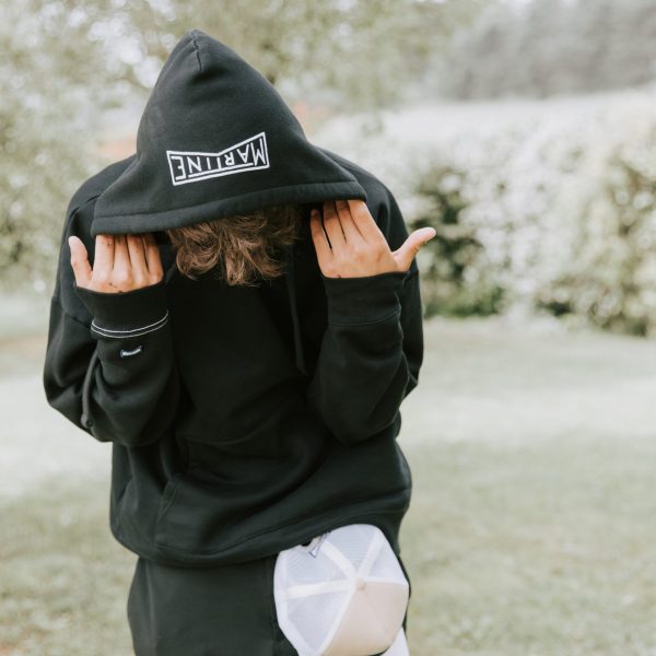 Sweat shirt à capuche noir