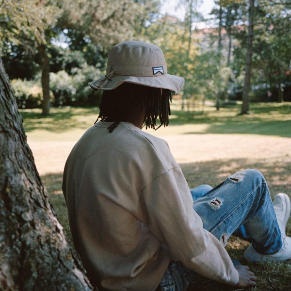 Chapeau Martine mixte à cordons beige