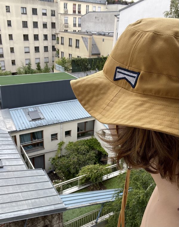 Chapeau Martine mixte à cordons caramel Chapeau Martine mixte à cordons caramel