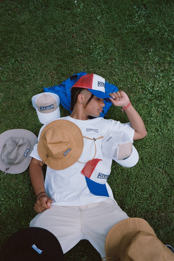 Plusieurs chapeau Martine Plusieurs chapeau Martine