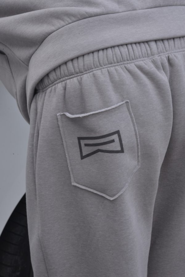 0FA7235C-539F-46D3-B883-369517764196