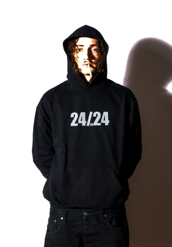 Sweat shirt à capuche 24/2024